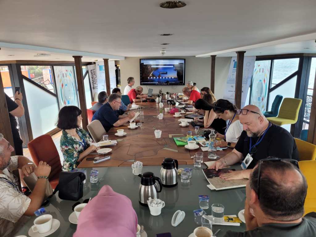 Dolu Dolu 2 Günden&nbsp;Kareler